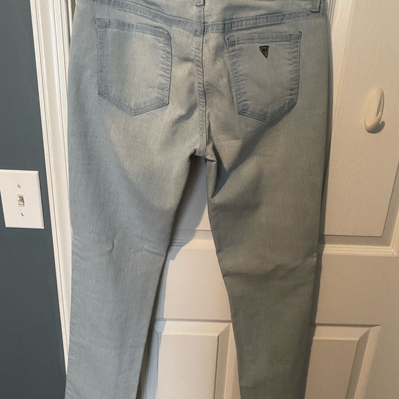 Guess jeans, size 30 - Picture 2 of 2